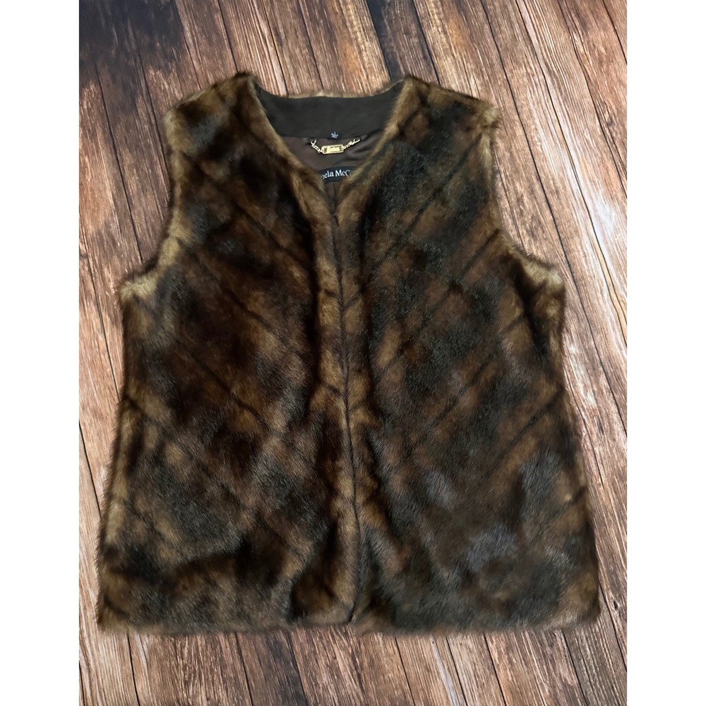 Pamela McCoy Faux Fur Vest